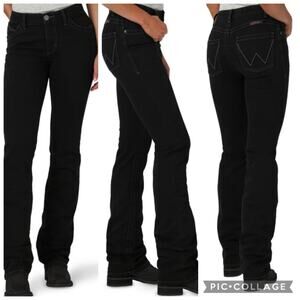 Wrangler Willow Mid Rise Bootcut Ultimate Riding Jeans in Black 28/5X32